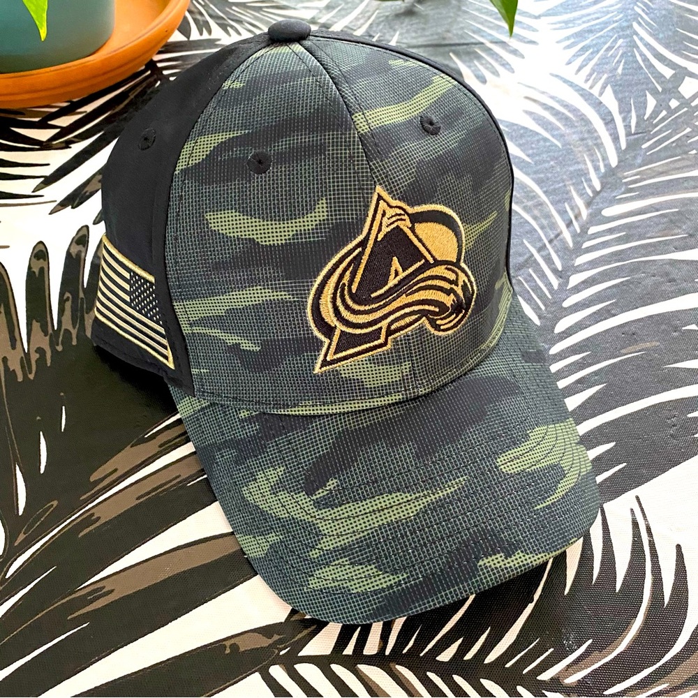 🏒NWT Colorado Avalanche Hat🏒